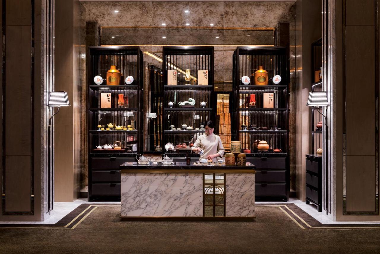 Studio City Hotel Μακάο Εξωτερικό φωτογραφία The Tea Bar at The St Regis Mumbai
