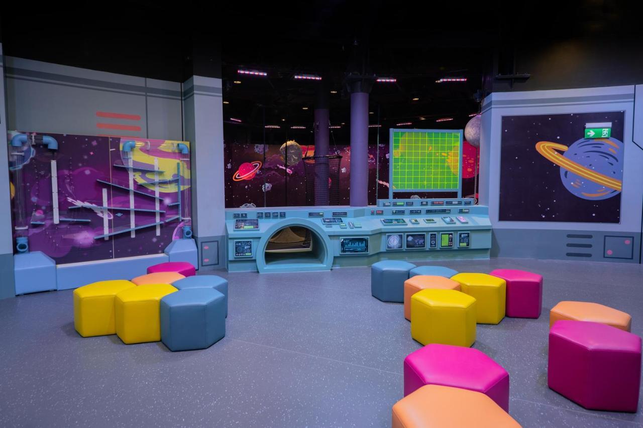 Studio City Hotel Μακάο Εξωτερικό φωτογραφία The Children's Museum of Oak Ridge