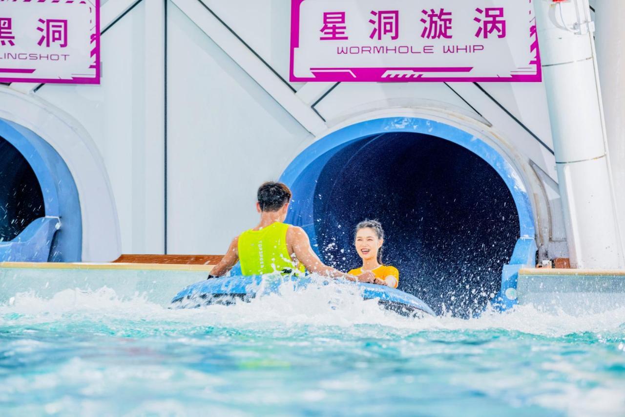 Studio City Hotel Μακάο Εξωτερικό φωτογραφία Water slide