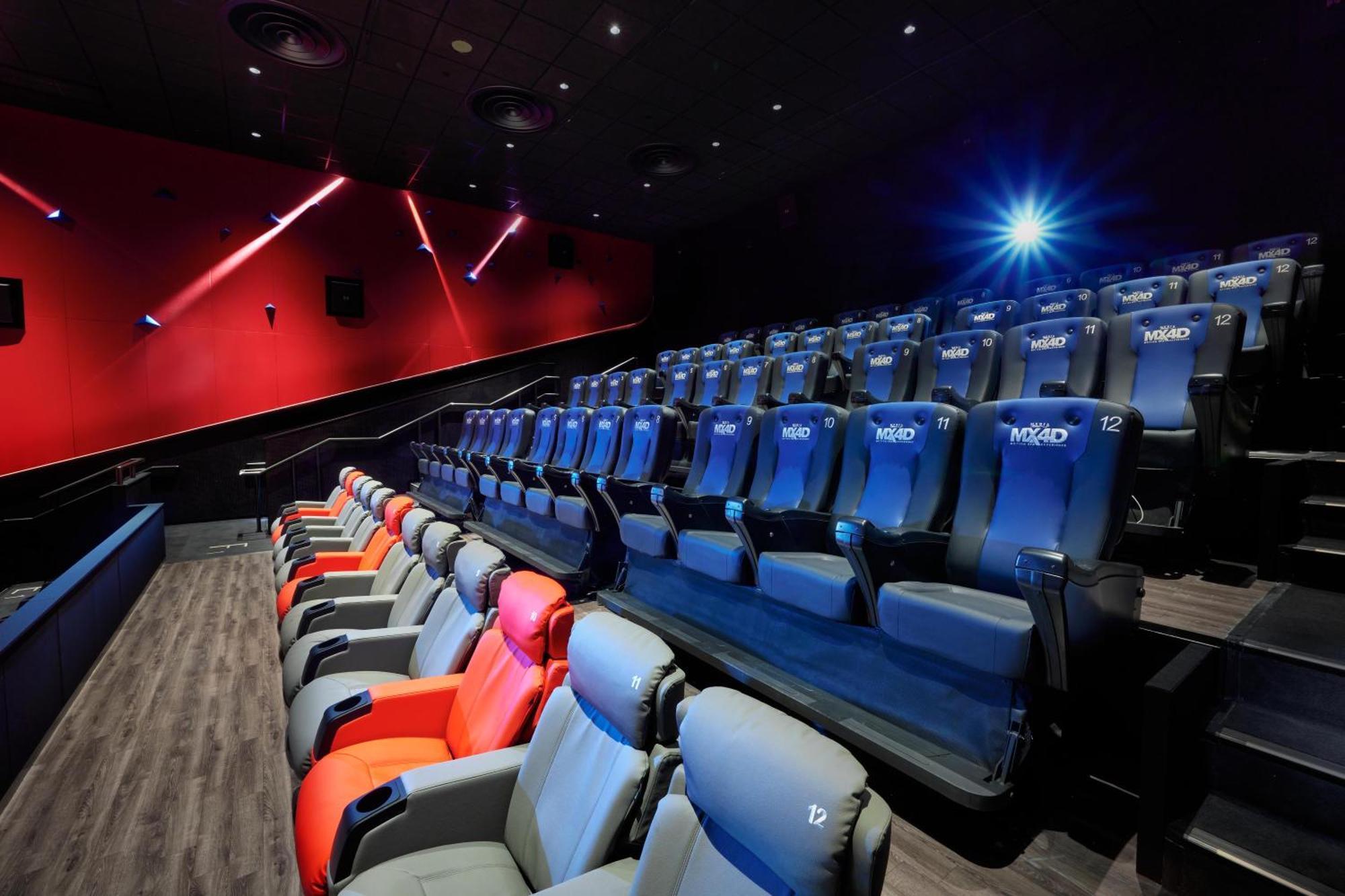 Studio City Hotel Μακάο Εξωτερικό φωτογραφία A typical screen at a multiplex